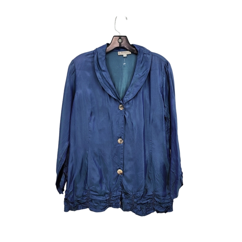 Hanna for La Journee Women's Shawl Collar Button Front Top